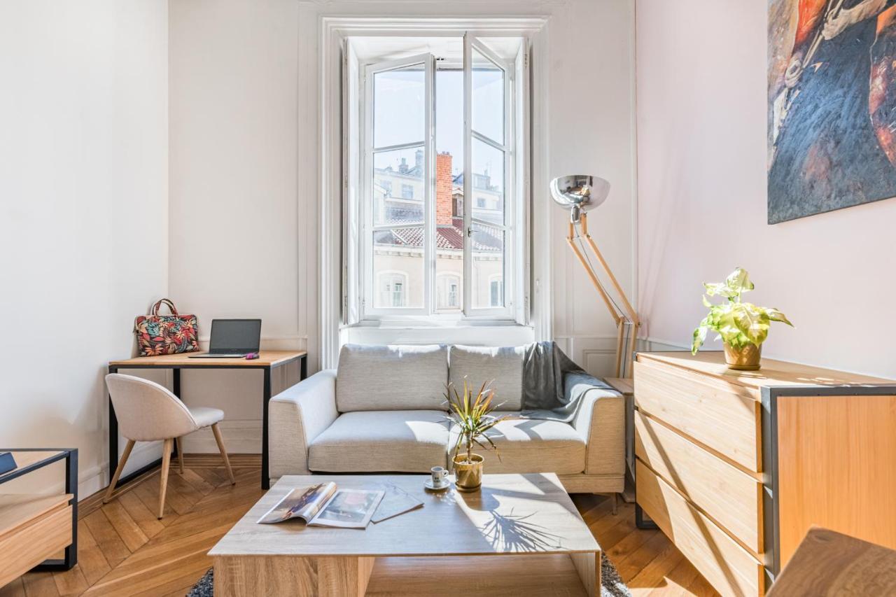 Le Royale Haussmann 4 Places Loft Canut Лион Экстерьер фото