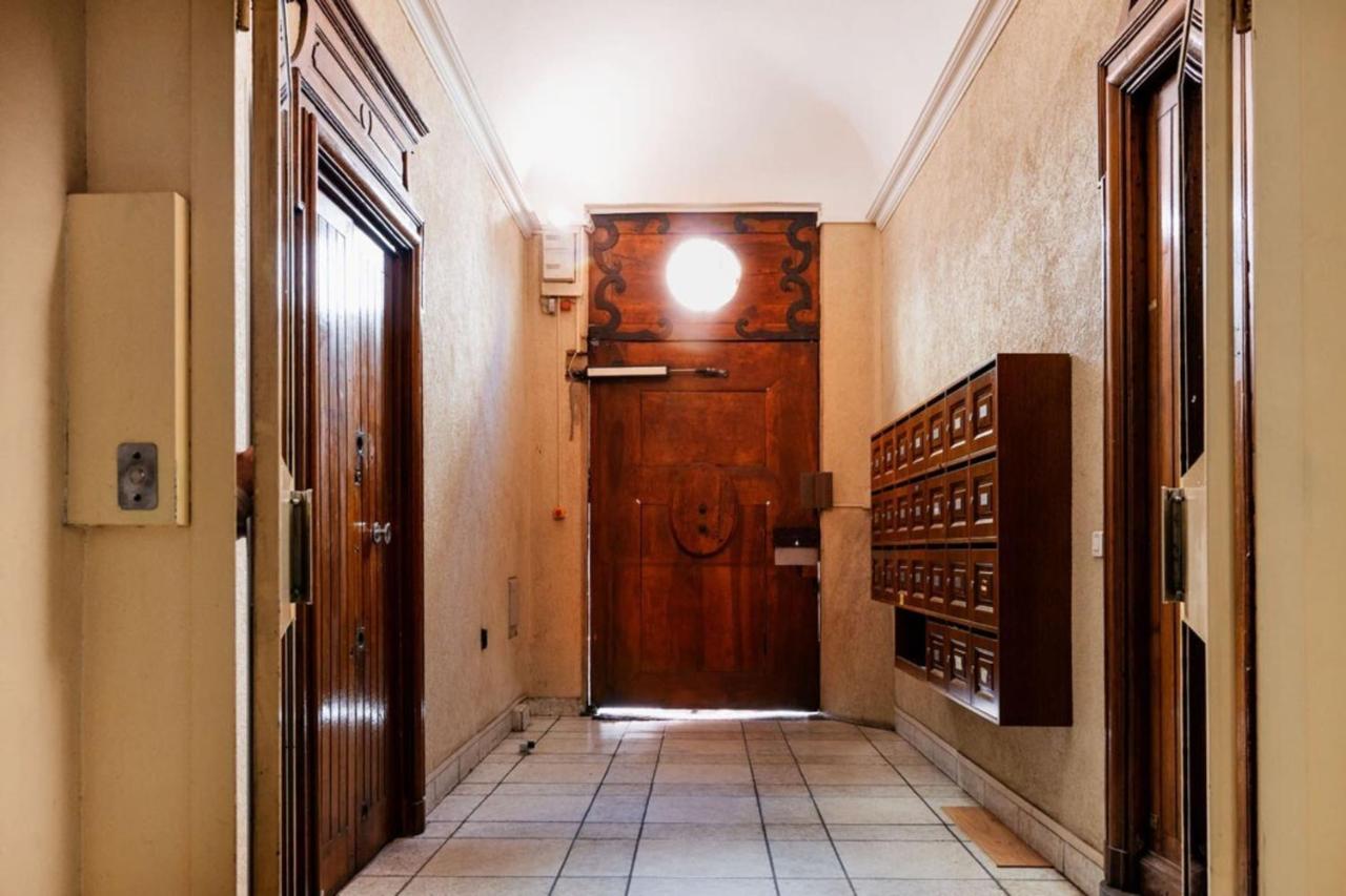 Le Royale Haussmann 4 Places Loft Canut Лион Экстерьер фото